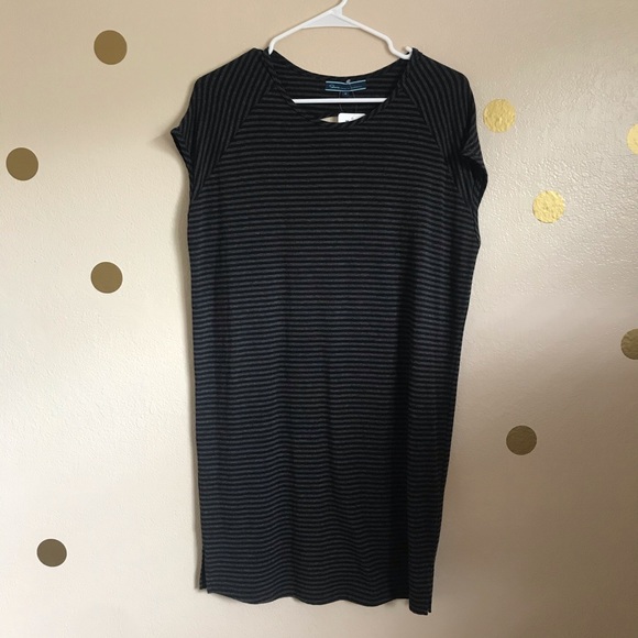 Shore Dresses & Skirts - Shore Black and Grey Striped Casual Dress. Small.